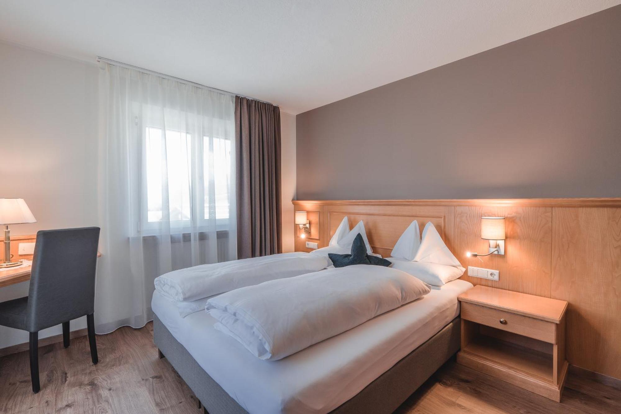 Hotel Reischach Bruneck Buitenkant foto