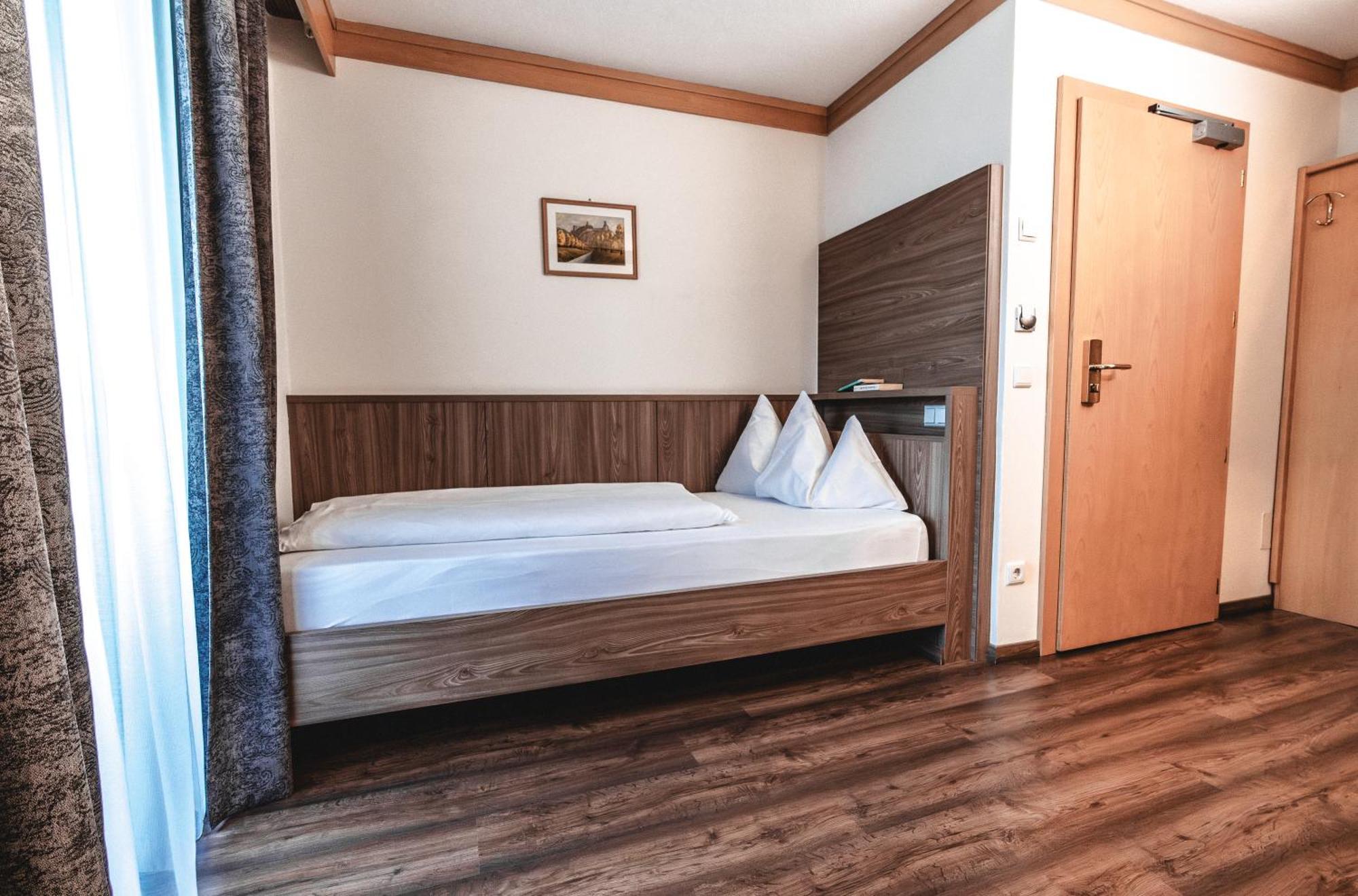 Hotel Reischach Bruneck Buitenkant foto