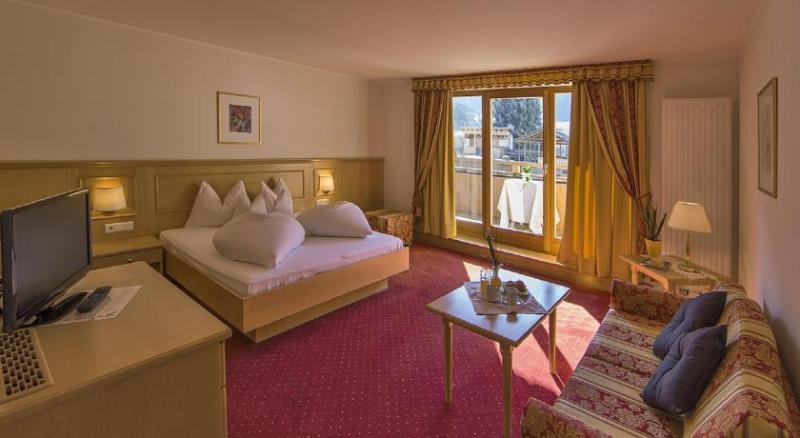 Hotel Reischach Bruneck Buitenkant foto